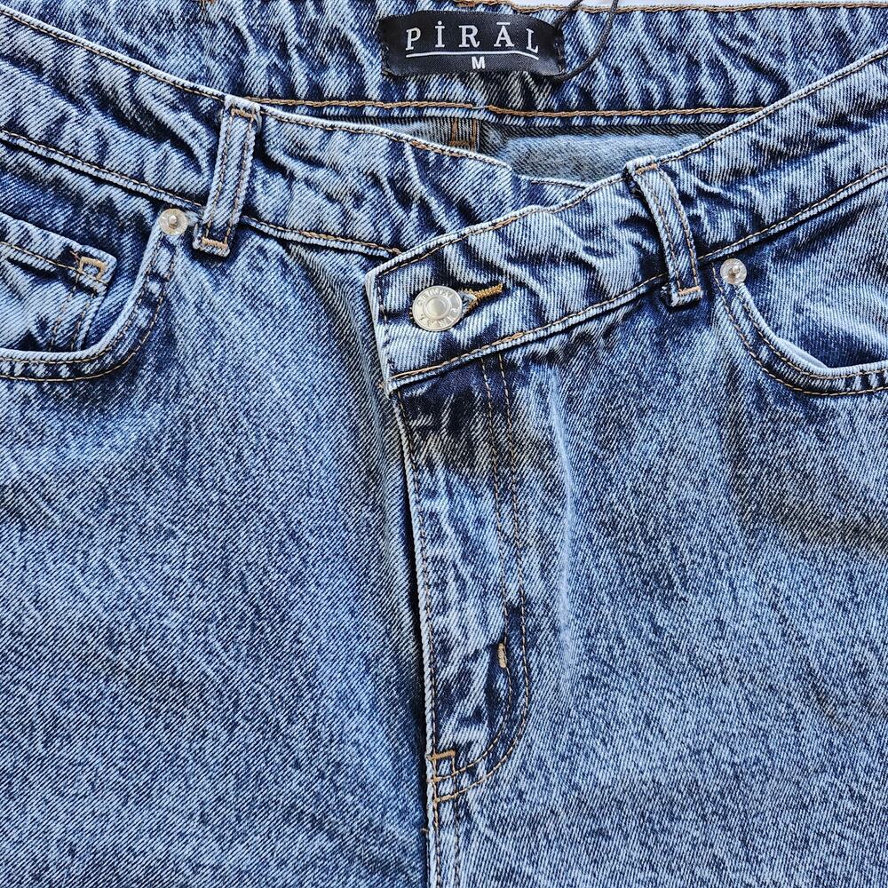 Piral Cross Button Straight Leg Blue Distressed Jeans Size Medium - Picture 6 of 11